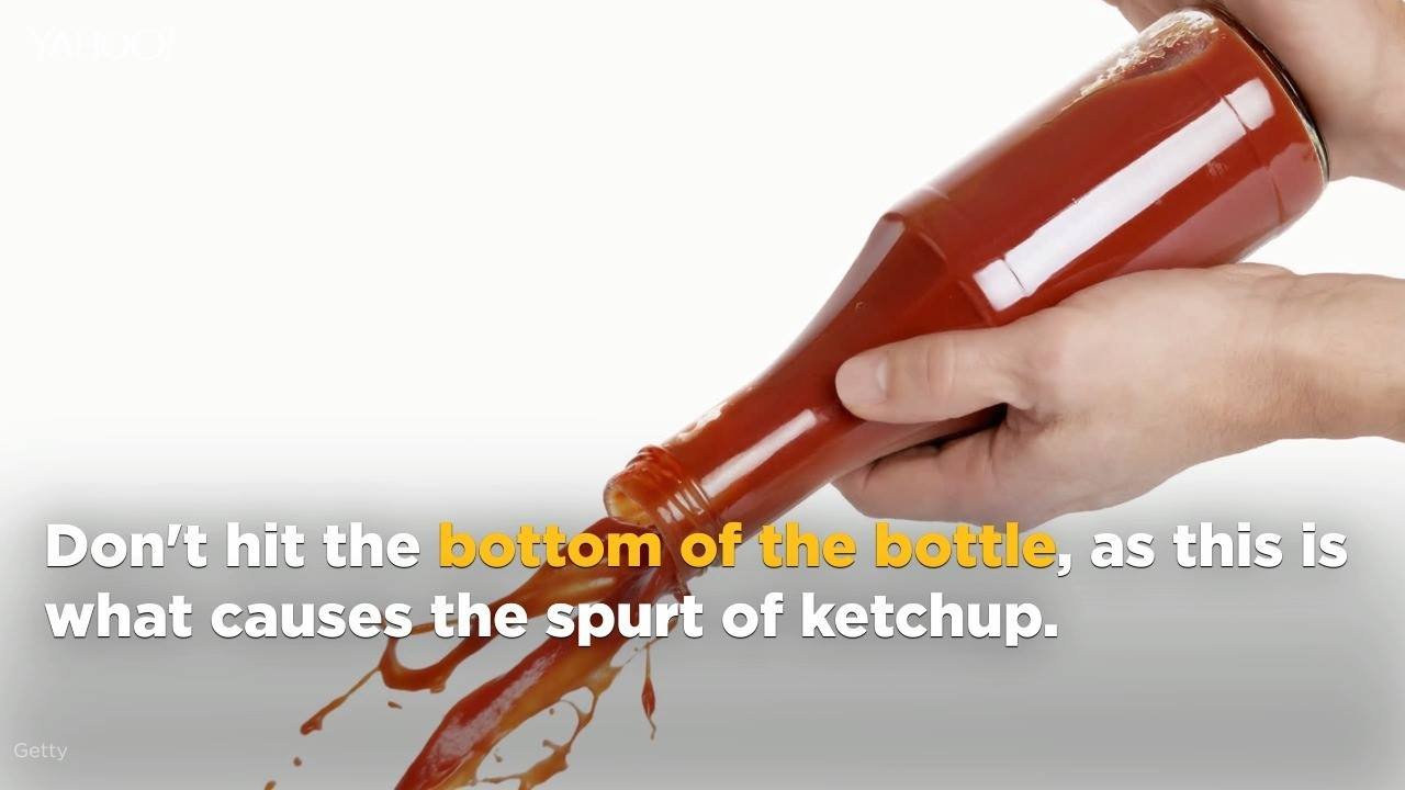 56K views · 64 reactions | There's a simple way to get the ketchup out of a glass bottle -- and it's not banging the bottom repeatedly. http://bit.ly/2gHMlMF | Yahoo News