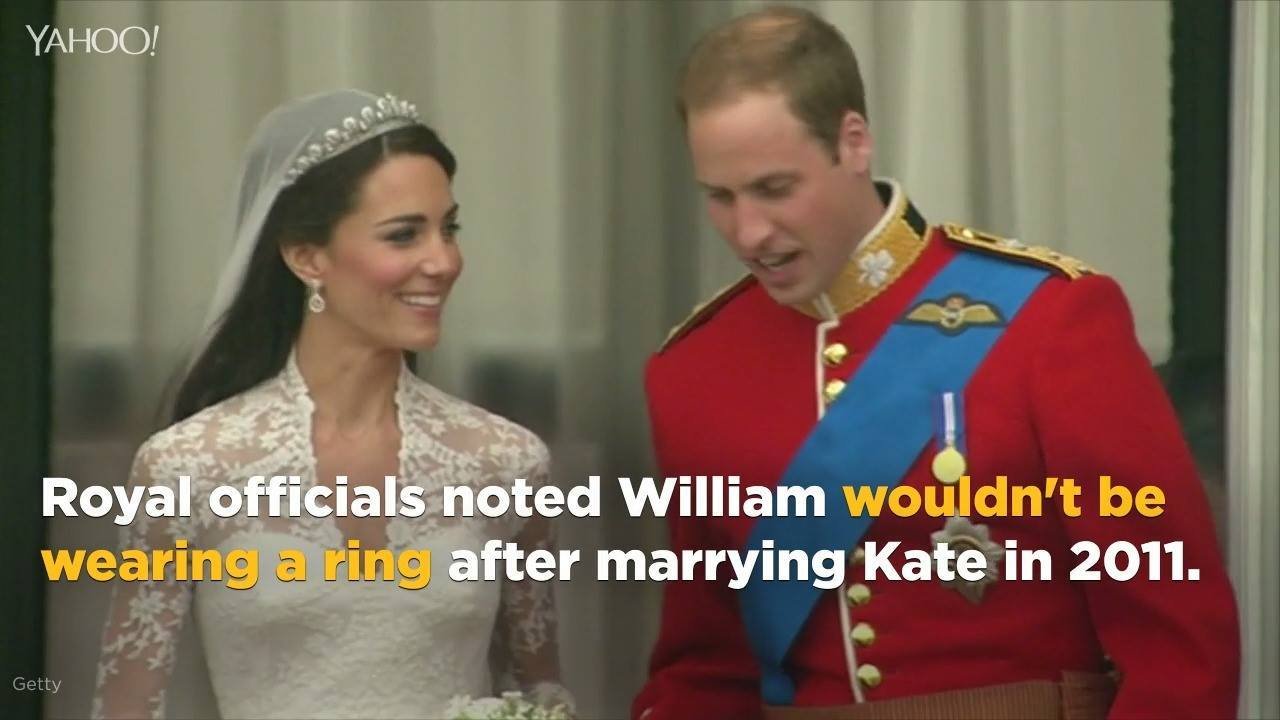 161K views · 164 reactions | You might have noticed while Kate wears a wedding ring, Prince William of Wales doesn't. Here's why: http://bit.ly/2ho9yaY | Yahoo News