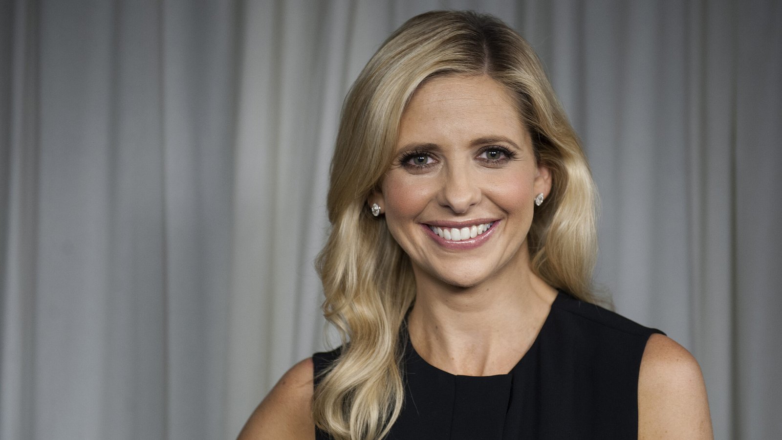 374K views · 2.5K reactions | Critics are accusing Sarah Michelle Gellar of "child abuse"... for getting her son a manicure 🤔 | Yahoo News